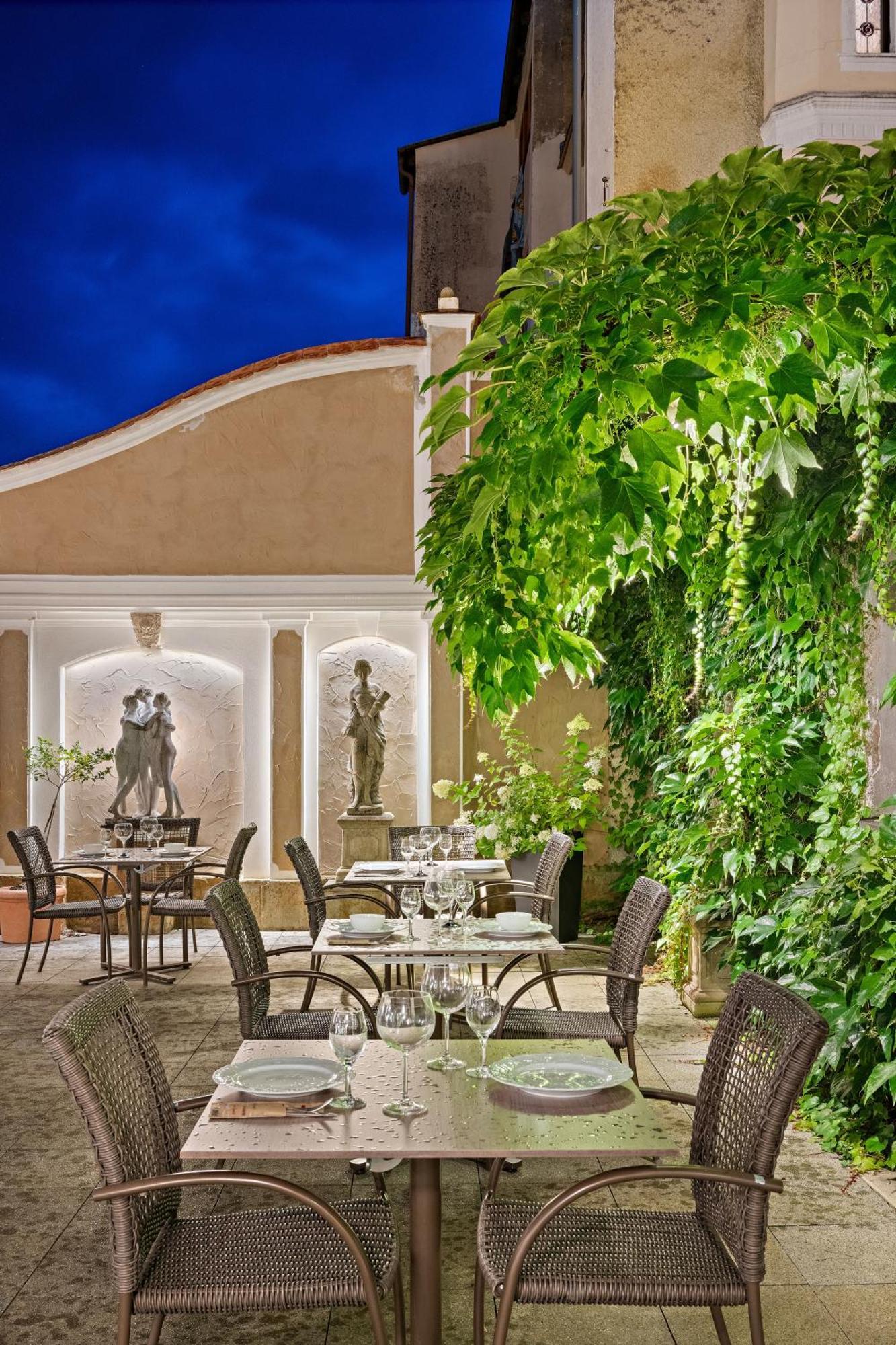 Ambiance Hotel - Braunau - Simbach Braunau am Inn Esterno foto
